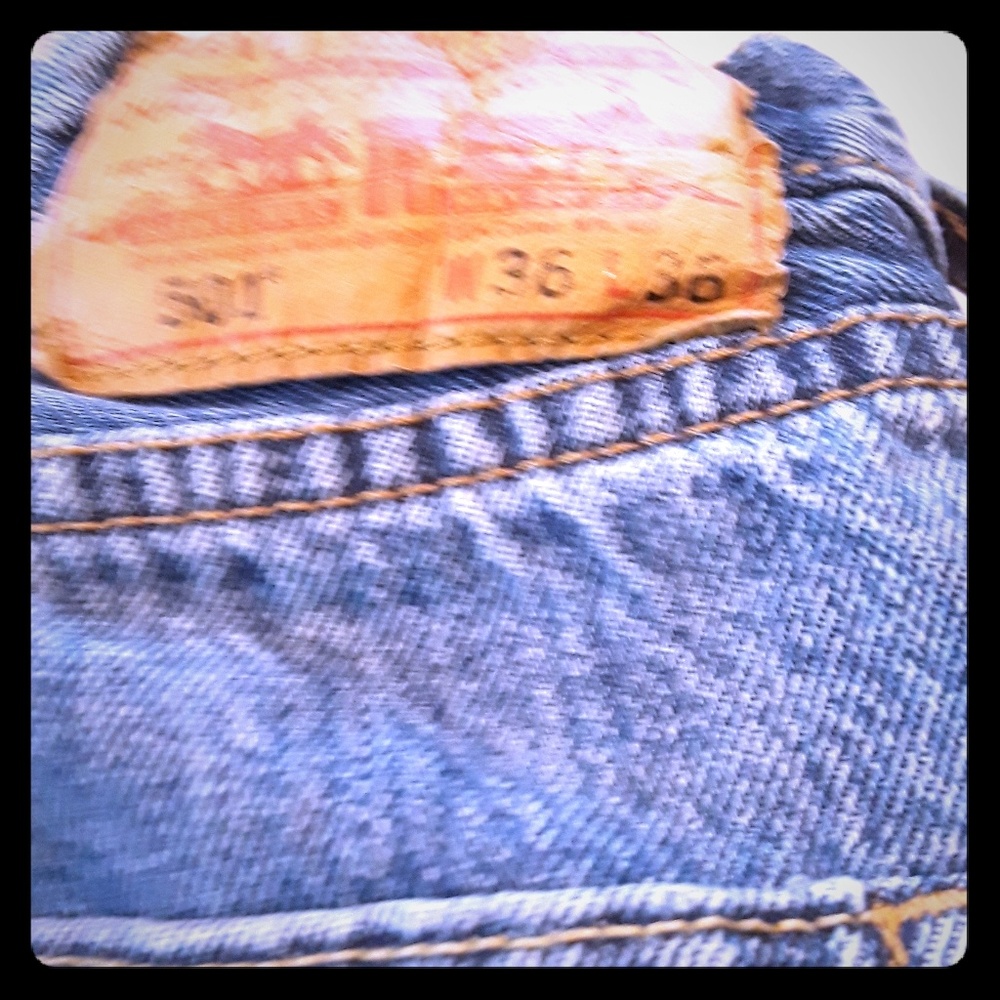 Levi's 36x36 501s